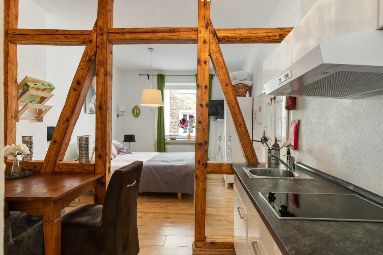 Haus Alte Rebe & Weisse Traube Apartment Cochem Exterior photo